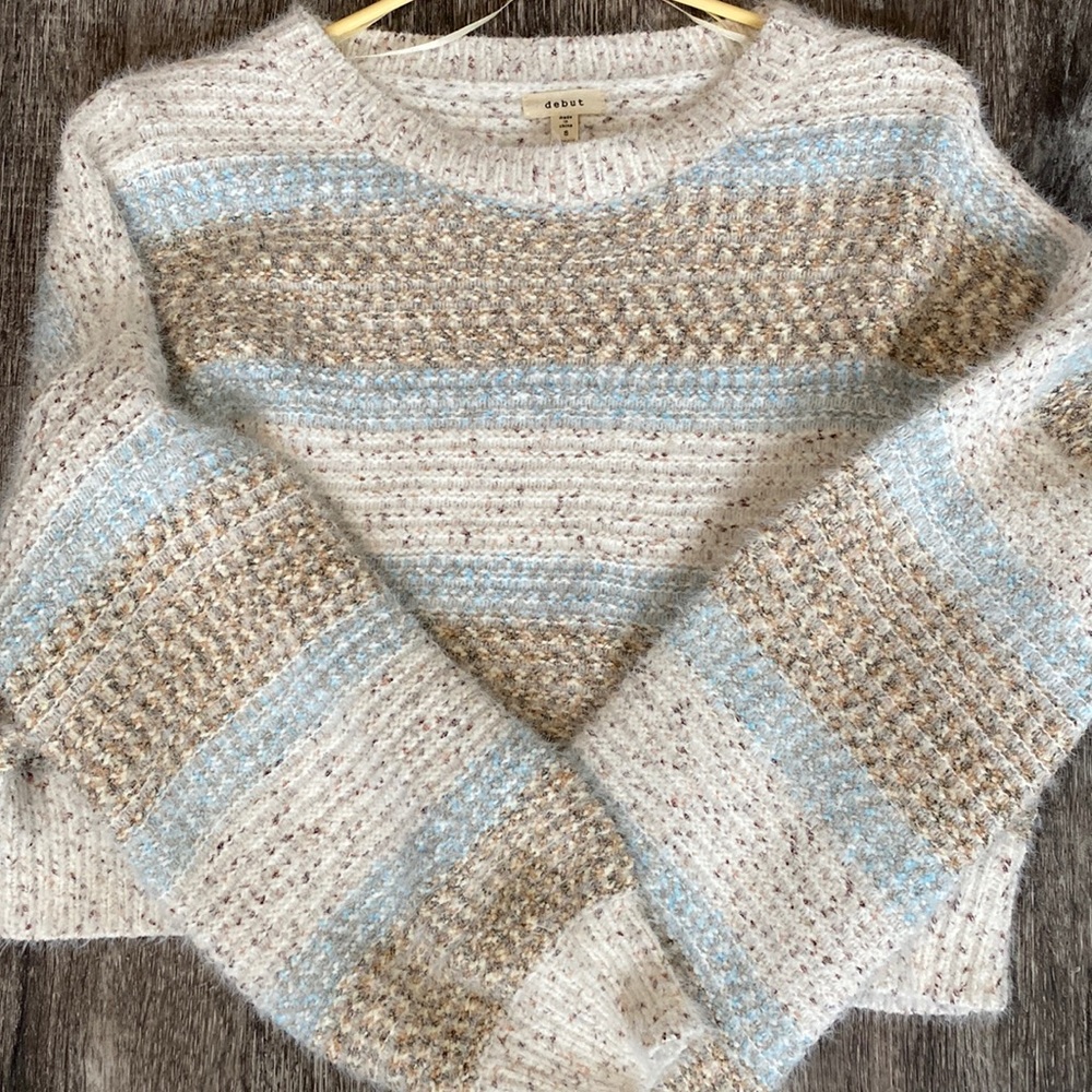 Debut S sweater